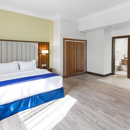Makarem Residence - Hotel Apartments Эль-Хубар Экстерьер фото