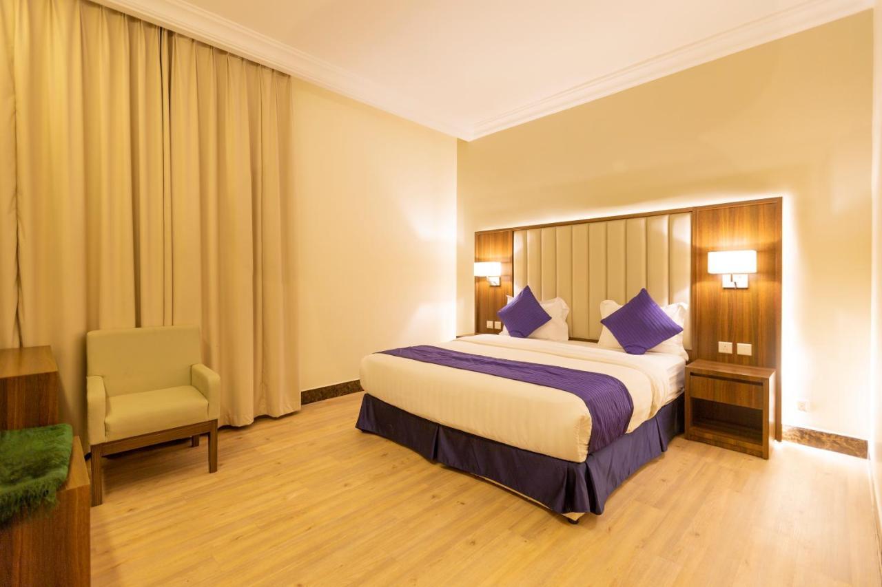Makarem Residence - Hotel Apartments Эль-Хубар Экстерьер фото