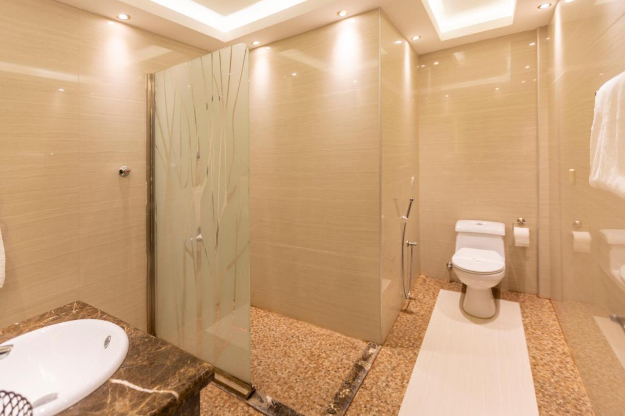 Makarem Residence - Hotel Apartments Эль-Хубар Экстерьер фото