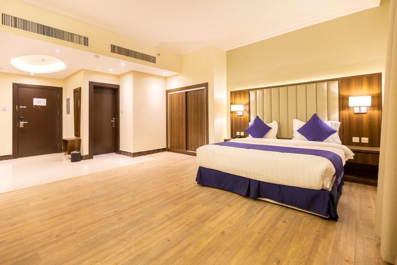 Makarem Residence - Hotel Apartments Эль-Хубар Экстерьер фото